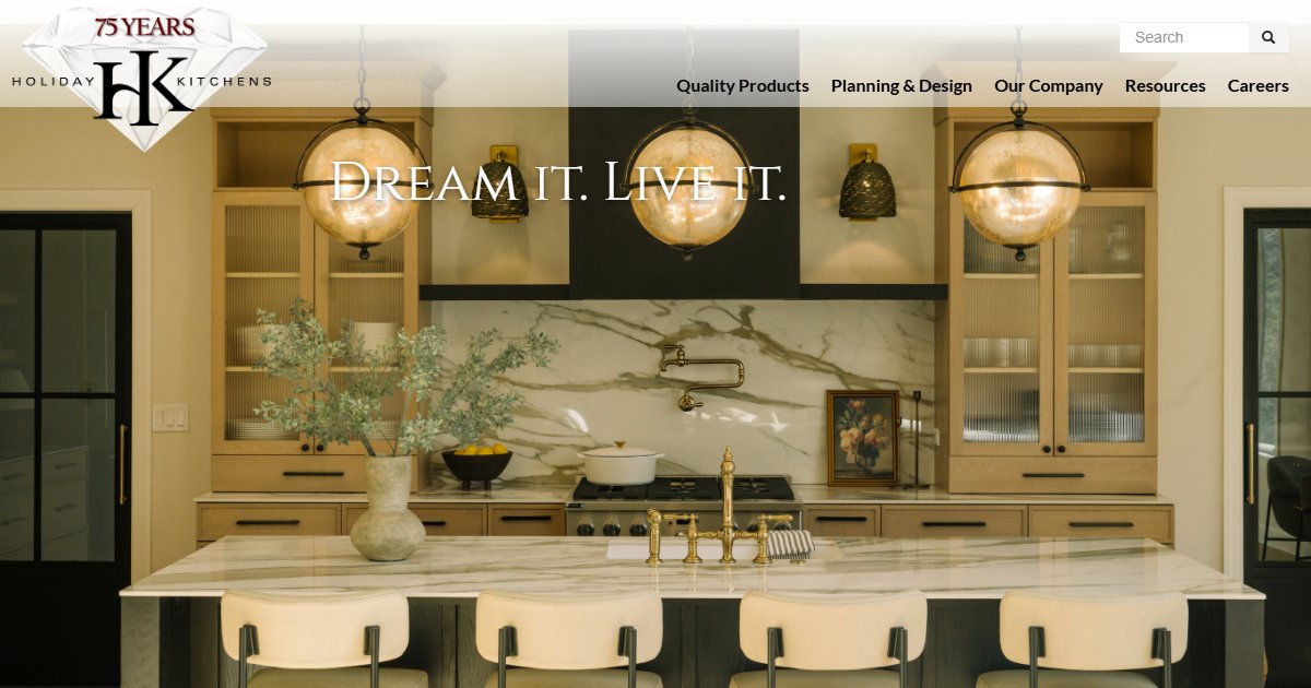 Holiday Kitchens official website — kitchen and bath cabinetry